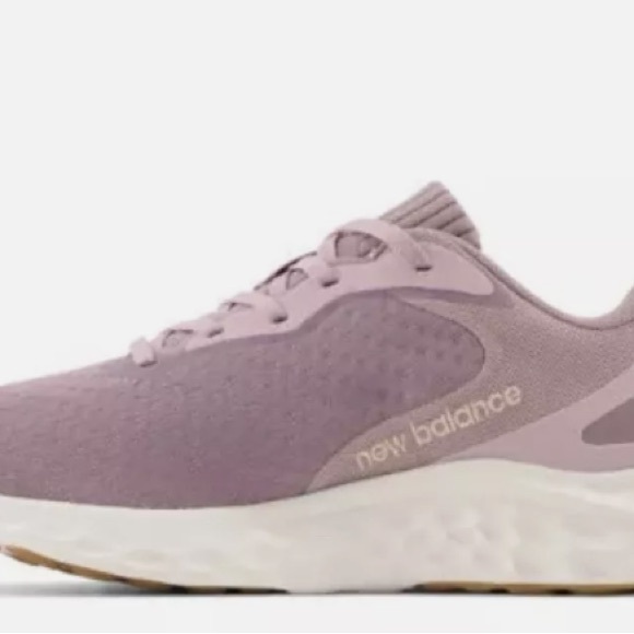 NEW BALANCE NIB Women’s Fresh Foam Arishi v4 9.5 purple violet - Picture 3 of 8